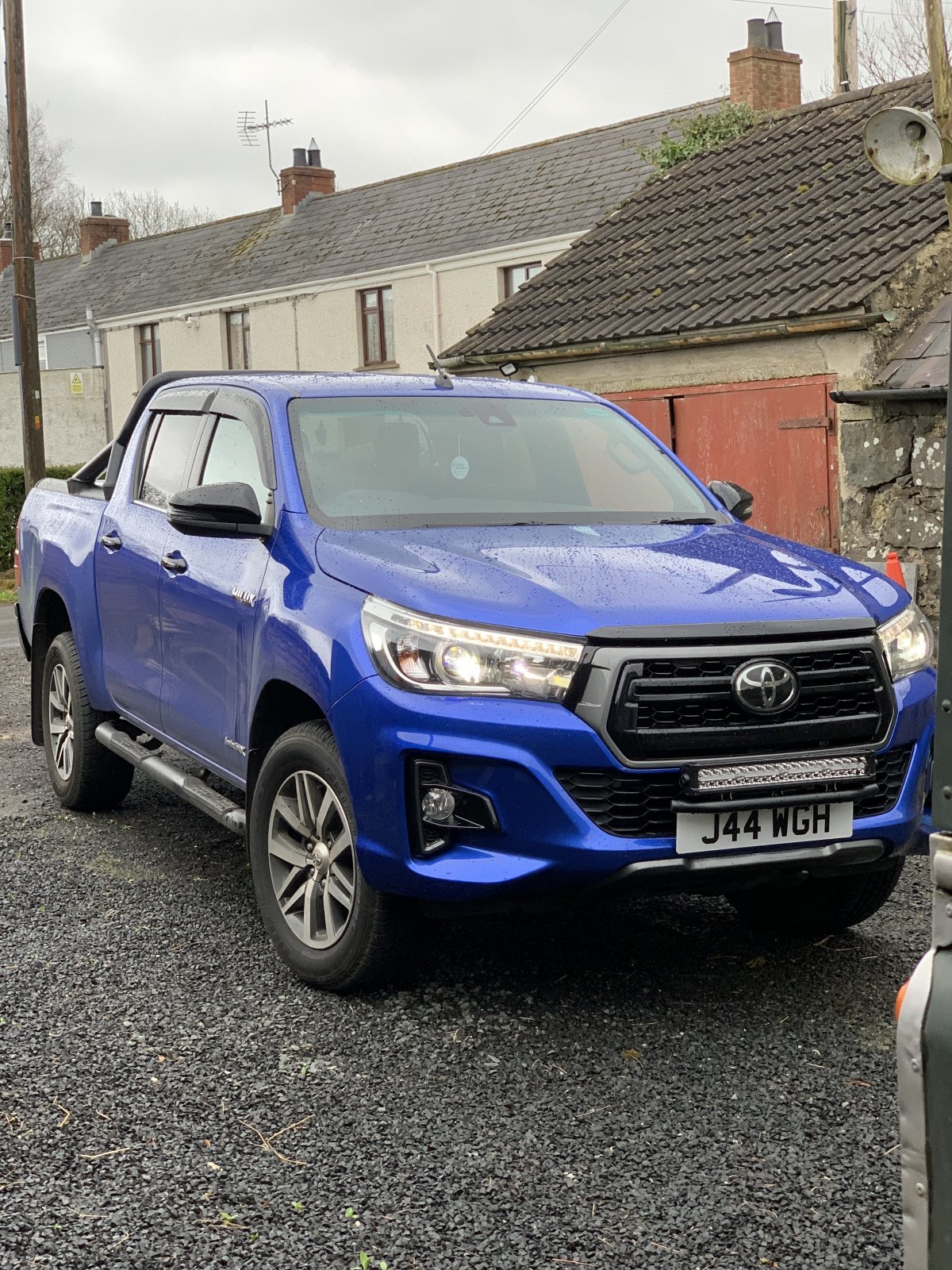 Hilux MK8 2015 - 2020